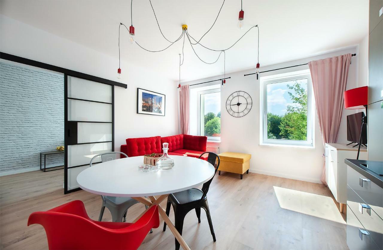 Apartamenty Manufaktura Лодз Екстериор снимка